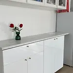 펜션 Dune Nest 233 - Beautiful House Near - Up To 4 Guests With Garden, Parking, Wlan