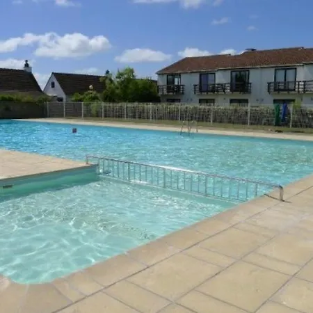 Dom wakacyjny Dune Nest 233 - Beautiful House Near - Up To 4 Guests With Garden, Parking, Wlan